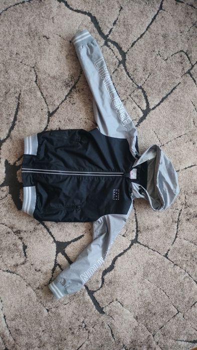 Kurtka wiosenna 134 chłopiec