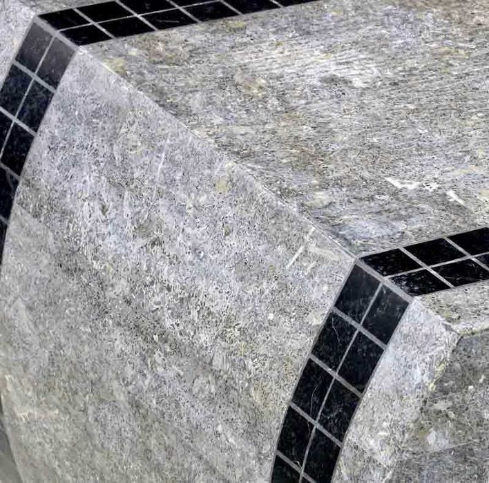 Mesas e espelho folha de pedra