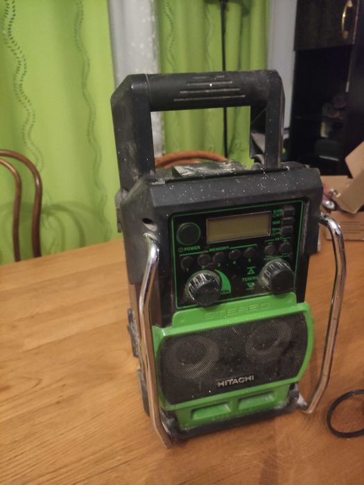 Radio budowlane HITACHI