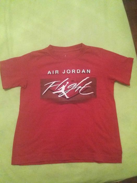 T-shirt Nike Air Jordan de criança. Em muito bom estado.