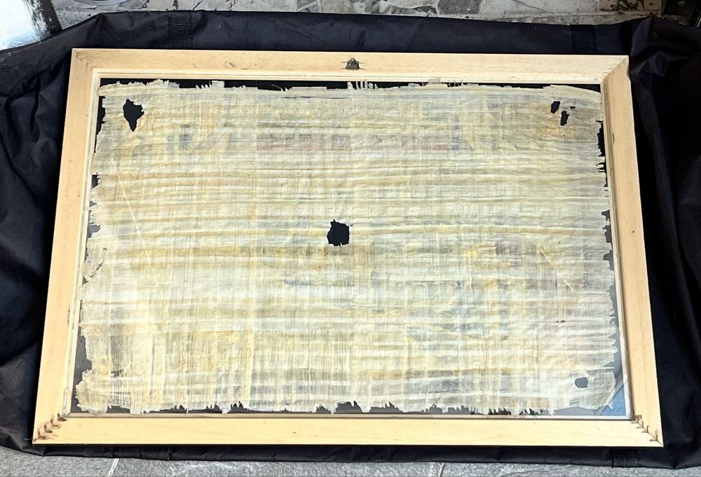 Papiro envelhecido - moldura  c/ vidro duplo à medida- Abu Simbel
