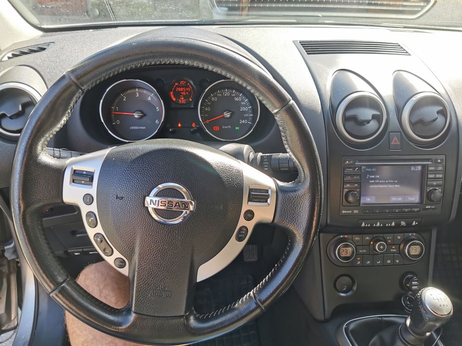 Sprzedam samochód Nissan Qashqai +2 Tekna 2009r. 20dci 150km, keyleys