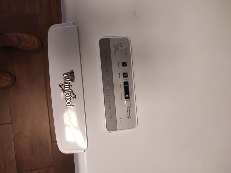 Zamrażarka Whirpool 236L