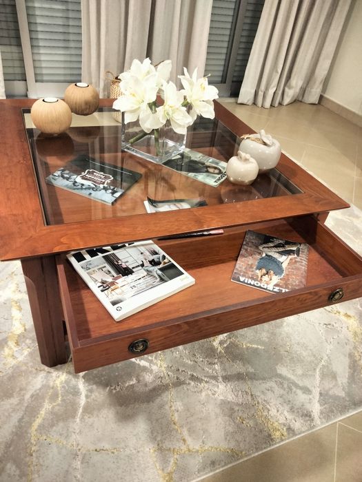 Mesa de centro cor cerejeira