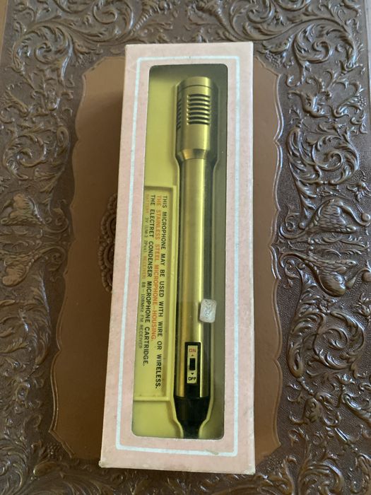 Microfone vintage híbrido