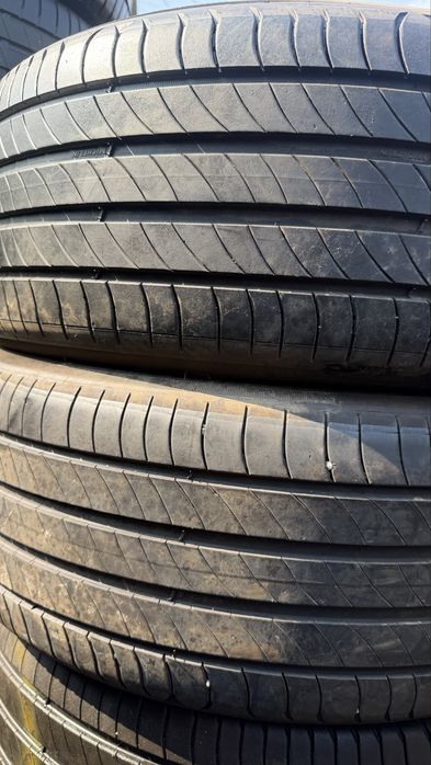 235/50/20-255/45/20 Michelin