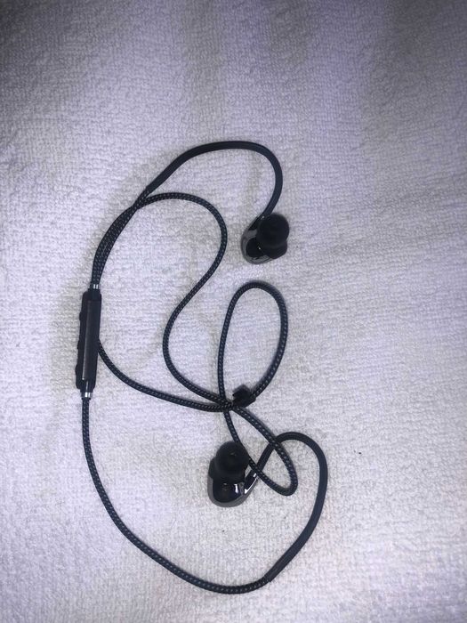 3 Auriculares Bluetooth s/fio Magnéticos- Preto