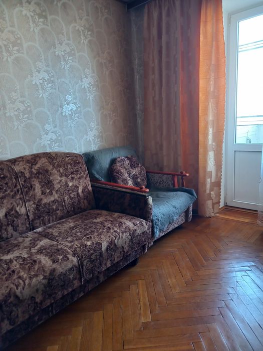 Продам 4-х кімнатну квартиру з Автономкой та зовнішнім  утепленням в зручному районі Житомира