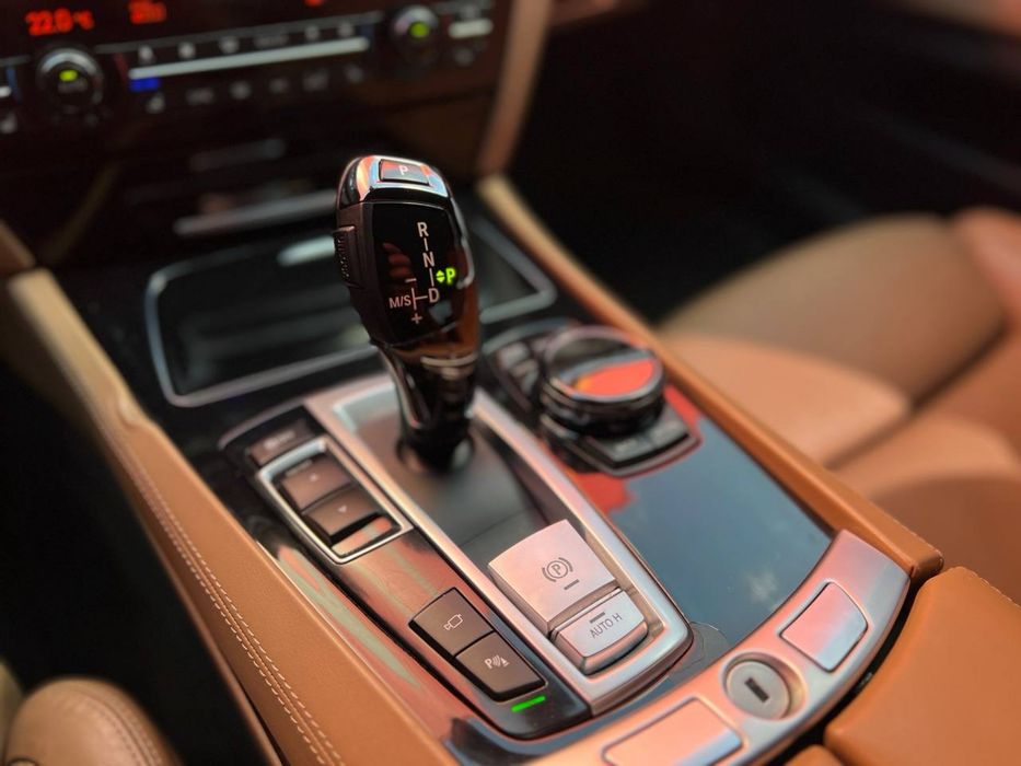 Bmw 750L Car Invest Ukraine