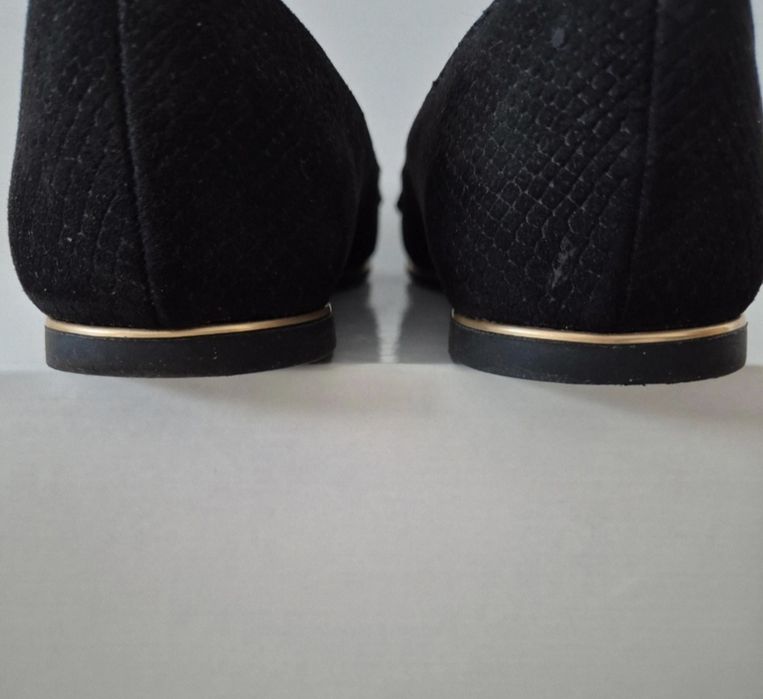 Czarne loafersy / mokasyny z chwostami