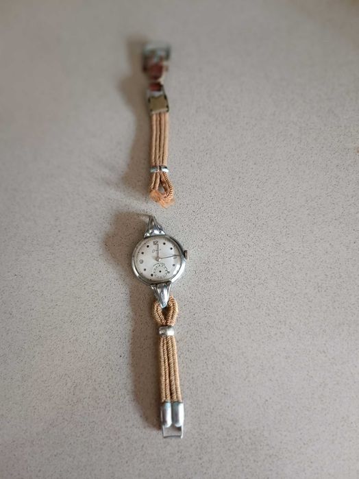 Relogio senhora Raro (Muitissimo Antigo) Marca ONSA