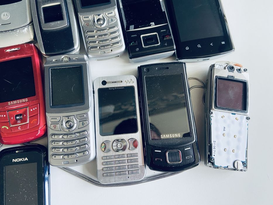 Zestaw telefonow gsm