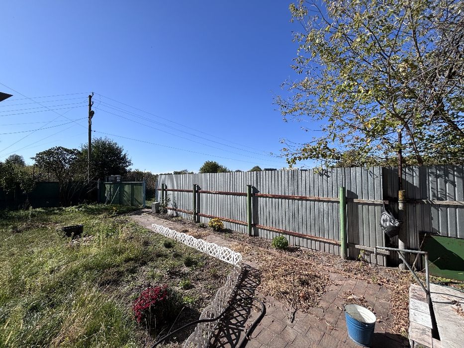 Продається двух поверховий будинок  с. Євмінка 50км від Києва