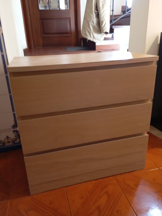 Cómoda de 3 gavetas