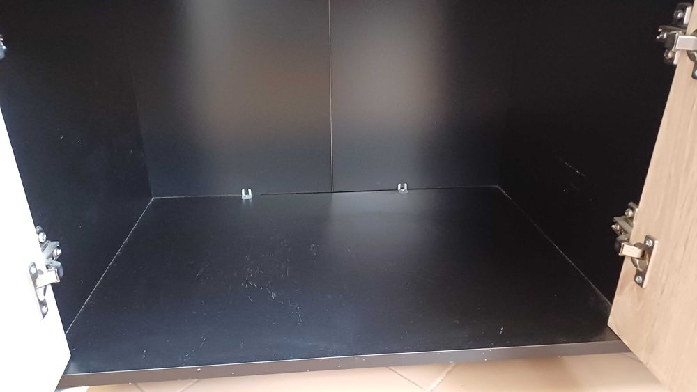 Movel de apoio com rodas