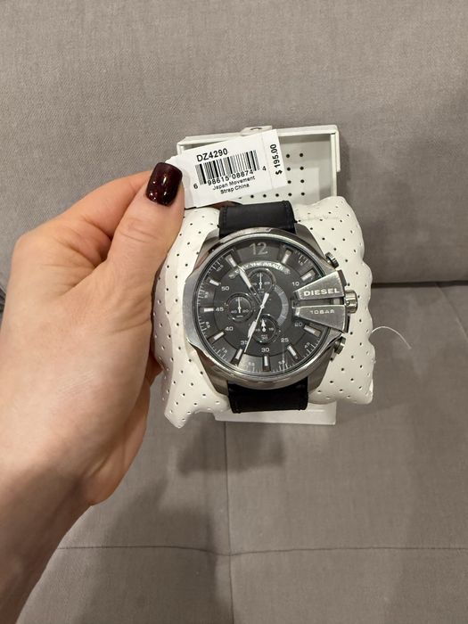 Чоловічий годинник Diesel DZ4297 та DZ4290