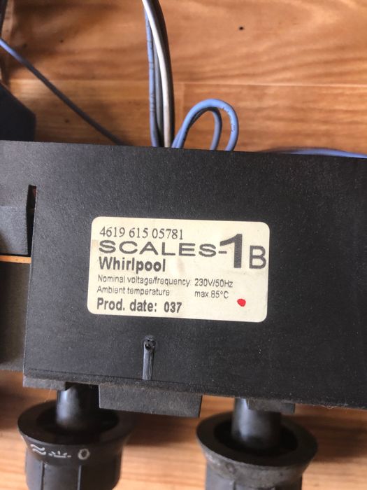 Духовка Whirlpool AKR 216/IX с варочной панелью AKR 105/NB запчасти