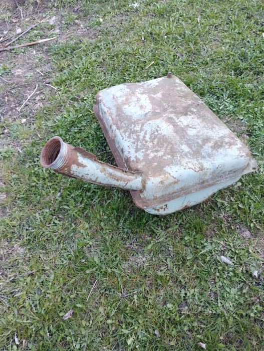 Продам баки різні