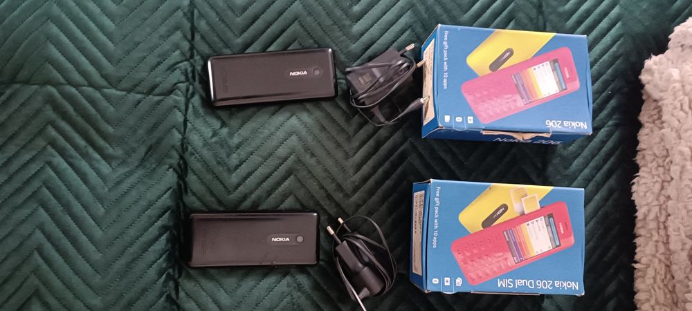 Nokia 206 dwie sztuki Alcatel 3088X