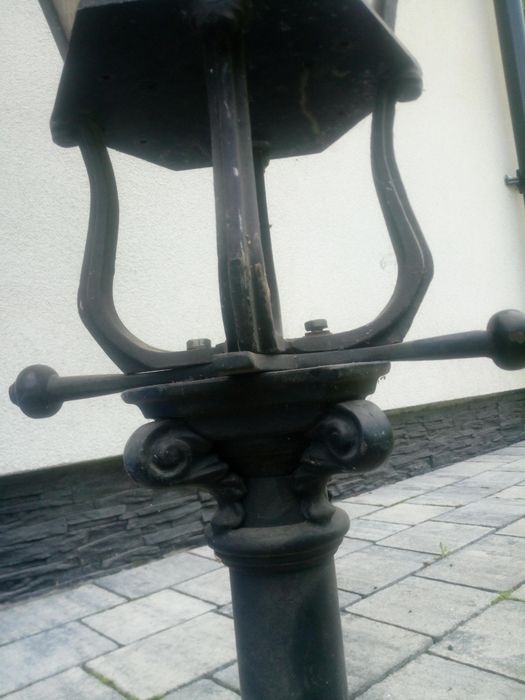 Latarnia parkowa  lampa ogrodowa