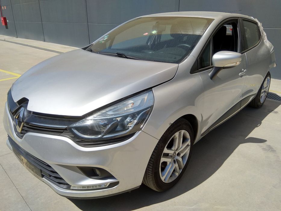 RENAULT CLIO IV - 2018 - Para Peças