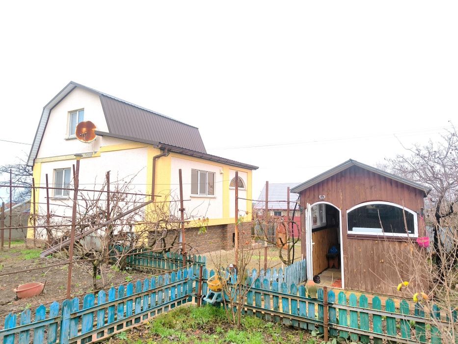 Продається будинок м.Теплодар ,є відновлення