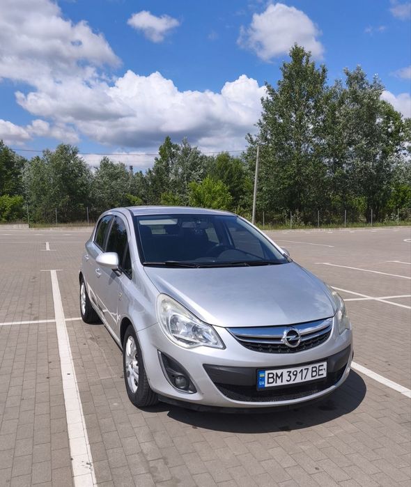 Opel Corsa D 2011 року