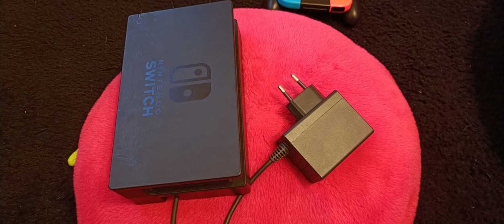 Nintendo Switch impecável