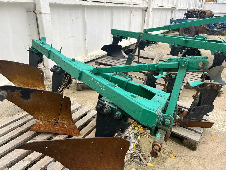 Плуги ПЛН-3-35, 2008р