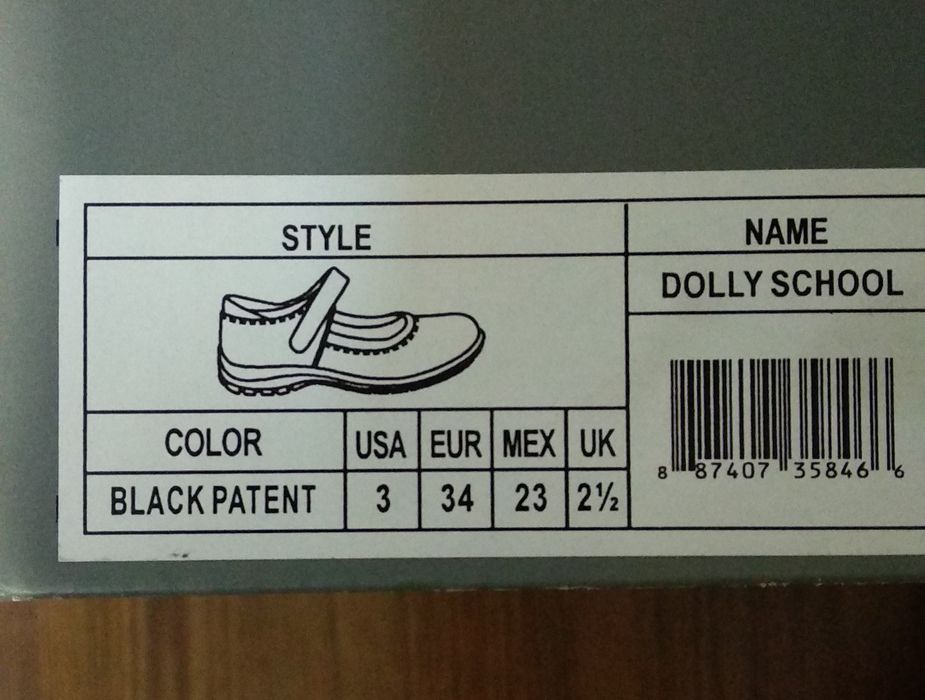 Туфлі для дівчинки