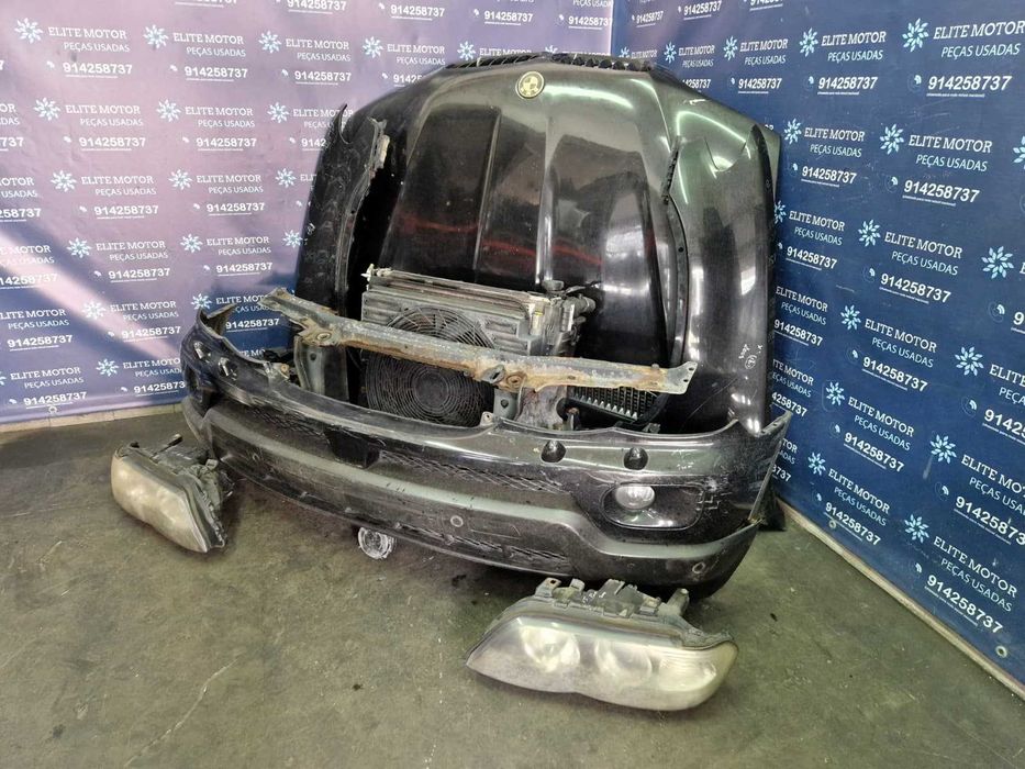 Frente completa usada BMW X5 E53 FACELIFT 3.0D capot parachoques oticas guardalamas radiador