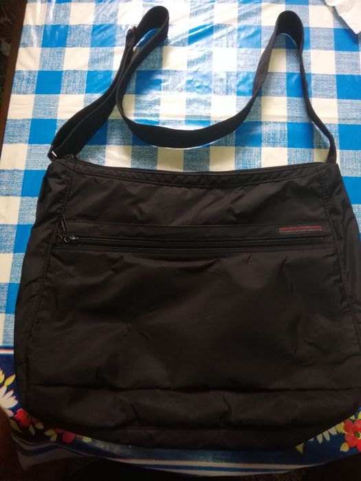 Bolsa hedgren urban