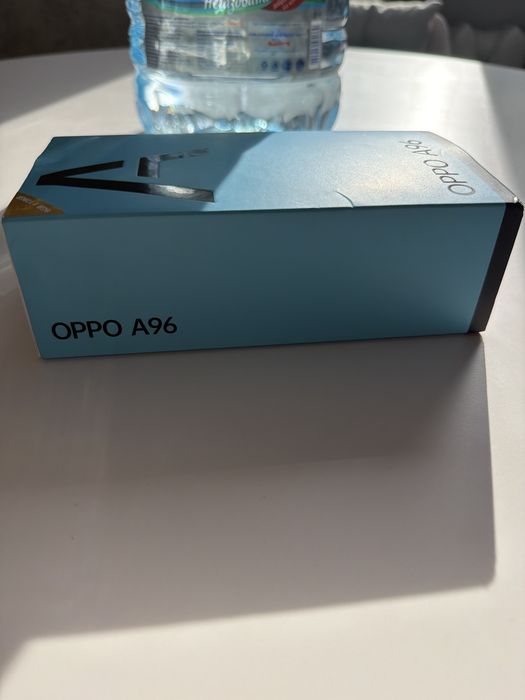 продам смартфон Oppo A96