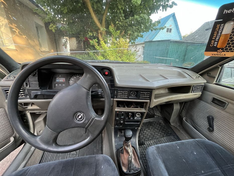 Продам Opel Katted 1.6 газ/бензин