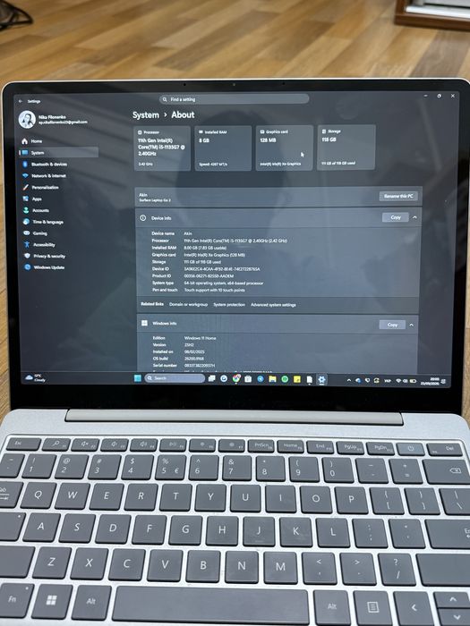 Microsoft Surface Laptop Go 2