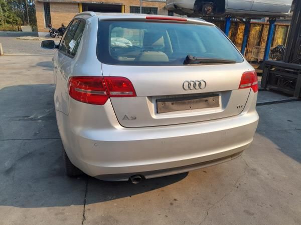 Para peças AUDI A3 Sportback (8PA)