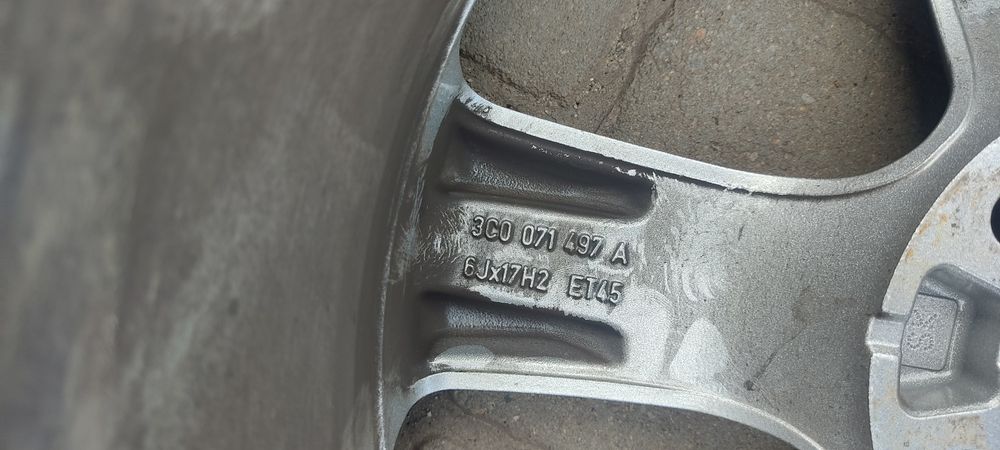 Диски Volkswagen 17 5*112 6J ET45 57,1