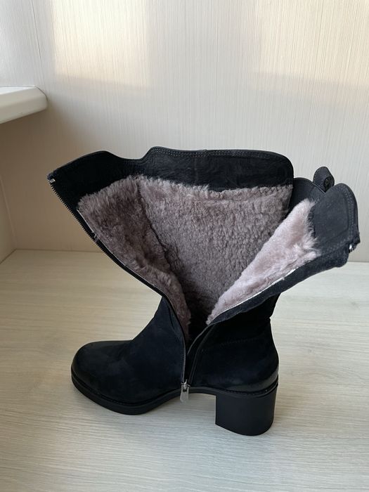 Ботинки зимові жіночі