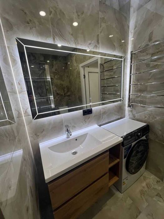 Однокімнатна квартира в центрі міста! Євроремонт!