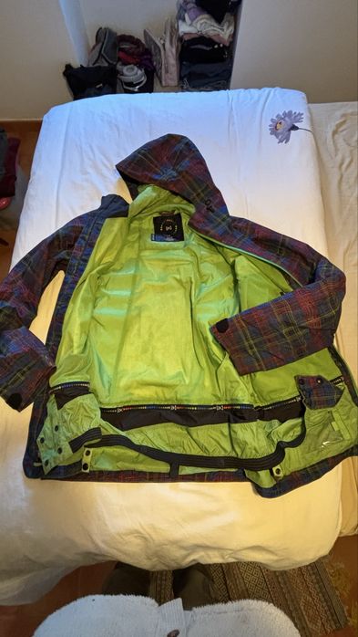 Casaco snowboard burton Ak