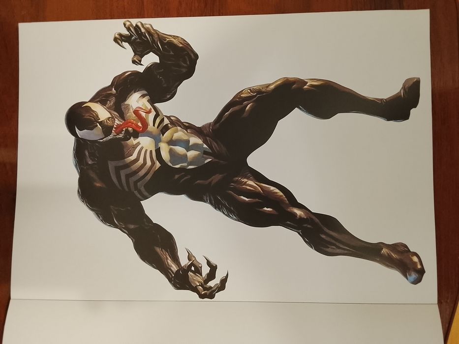 The Alex Ross Marvel Comics/Super Villains Poster Book гарний стан