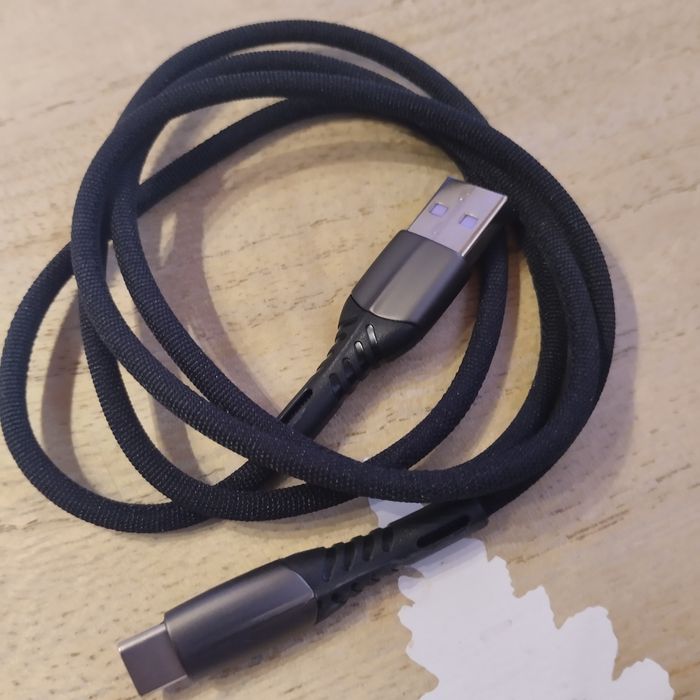 Kabel USB typu C 1 m nowy