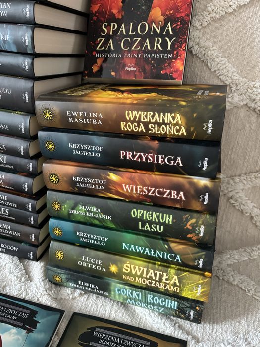 Pakiet książek Wierzenia i zwyczaje Replika