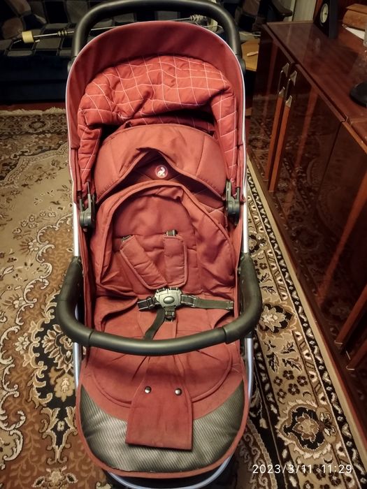 Продам детскую коляску Carello vista