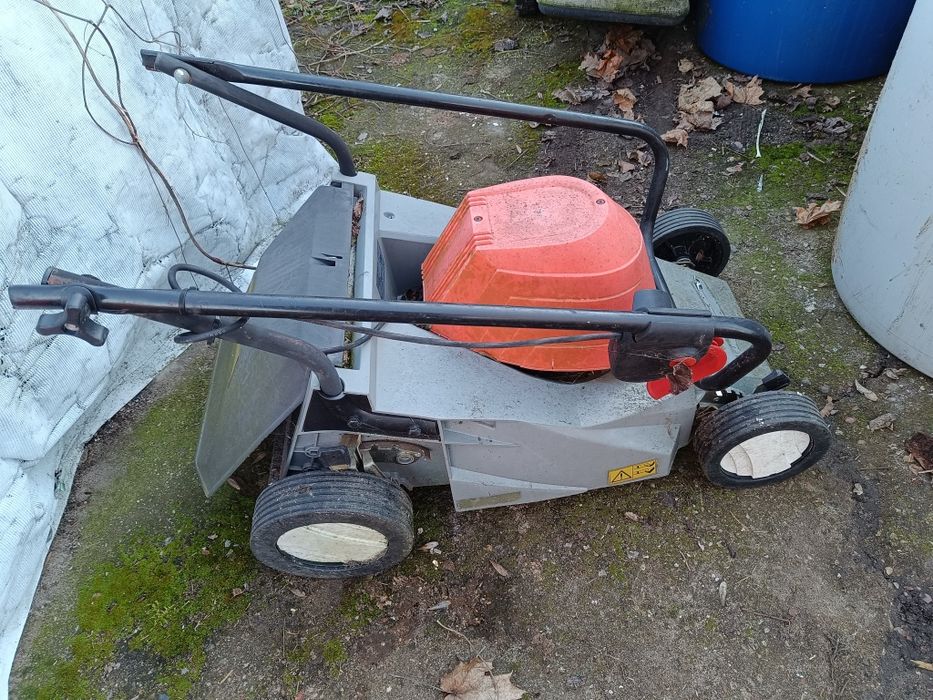 Kosiarka Honda HRE 410 elektryczna.