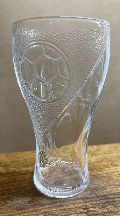 Стакан Coca-Cola, колекційна присвячена чемпіонату з футболу УЄФА2012