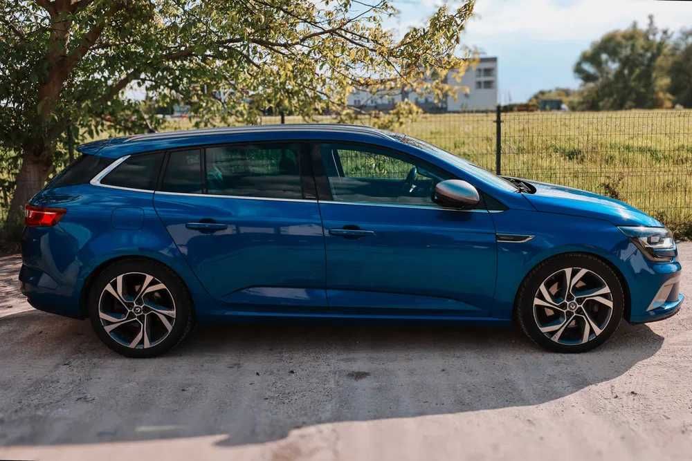 Wynajem samochodów osobowych – od zaraz | Stalowa Wola