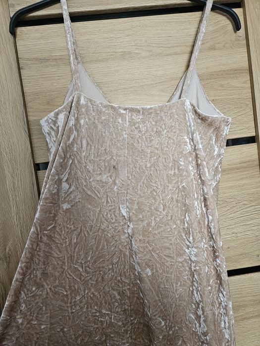 Sukienka H&M.  Rozmiar S. Stan bardzo dobry