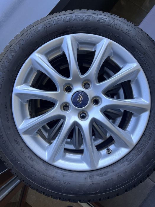 Koła zimowe 215/55/r16 Dunlop Ford 5 x 108