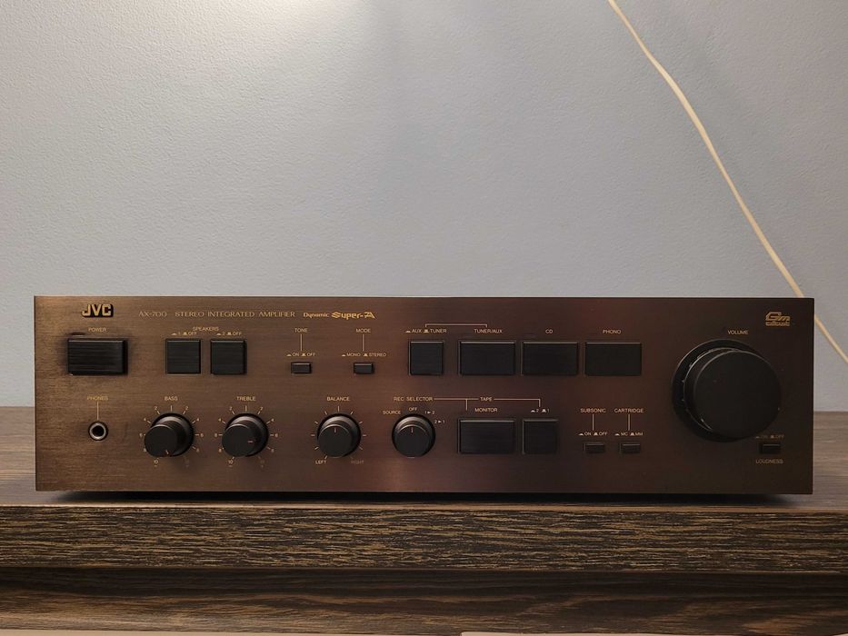 Wzmacniacz stereo JVC AX-700, dynamic super A